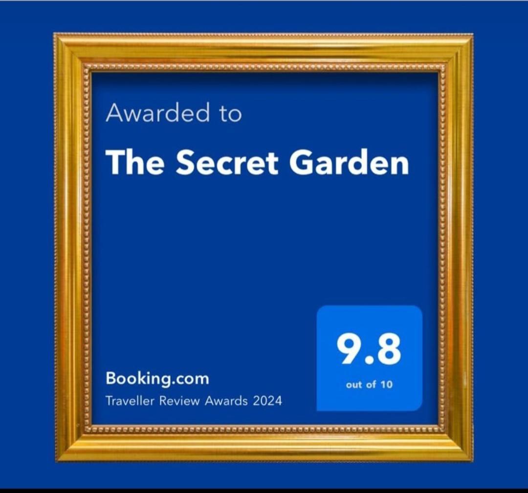 The Secret Garden Appartement Salerno Buitenkant foto